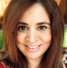 Retired Seattle councilmember meets at waterfront