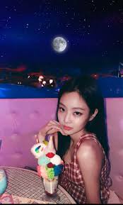 * kim eats healthy food after working out. Model Moon Night And Idol Image 6042728 On Favim Com