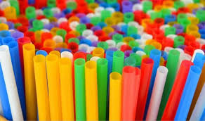 Produzione di bicchieri monouso nel mese di maggio, amut ha messo in produzione tre linee complete per la coestrusione e termoformatura di bicchieri in hips. Stop Da Oggi A Bicchieri Cannucce Piatti E Posate Di Plastica Soverato Web