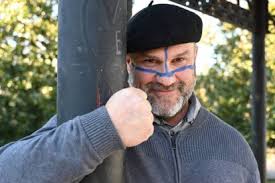 Manolo Martínez amplía a la música la pasión cultural que afloró al  retirarse