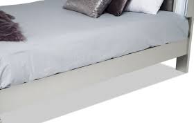 Check spelling or type a new query. Diva Ii Queen Bedroom Set Bob S Discount Furniture
