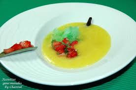 Gaspacho D Ananas Granite De Menthe Et Tartare De Fraises Inspire Des Freres Pourcel Desserts Kerst