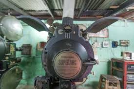 The era of touring talkies comes to an ...