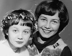 11 iunie 1969) este o actriță poloneză. Amanita Muskaria Universitat Tubingen