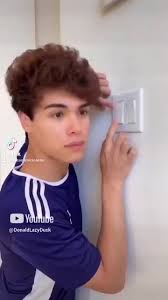 Donald Duck Getting Electrocuted