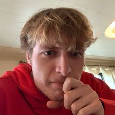 Lukas Johnson (@lukasjohnson_15)