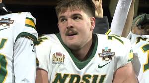 Bryson Broadway (@BrysonBroadway)