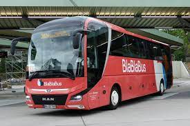 Have comfort knowing your child is safe. Blablabus Autobus Hamburg Mit Einem Man Lion S Coach Hier Bei Seiner Abfahrt Nach Munchen Zob Bus Bild De