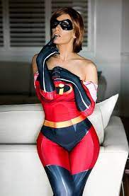 10 Incredible ideas | the incredibles, mrs incredible, cosplay woman