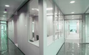 Closed Office Space With Lightweight Glass Partitions Designed By Jo Geitani Architects Glass Partition Contemporary Furniture Architect