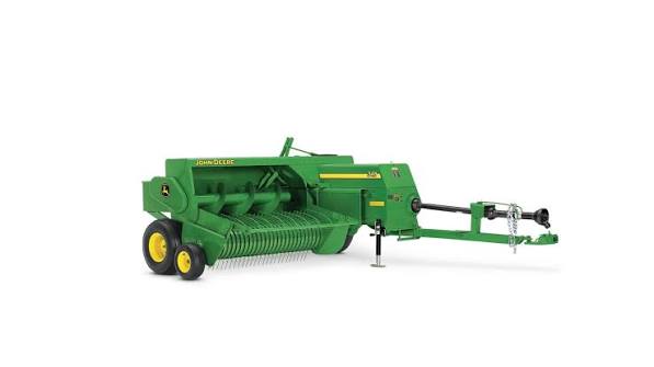 John Deere 348 Baler