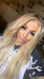 Leanne Rivera's Instagram, Twitter & Facebook