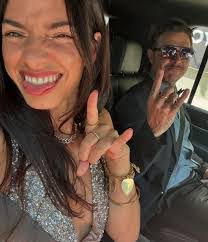 Alex Mccaslin's Instagram, Twitter & Facebook