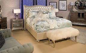 Hollywood Glamor Into Your Home Glamourous Bedroom Old Hollywood Bedroom Hollywood Glamour Bedroom