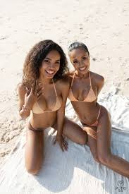 Putri Cinta in Sparks Fly | Erotic Beauties