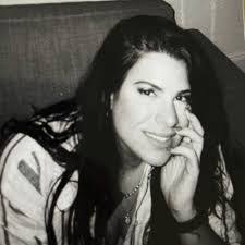 Amy Mcintire's Instagram, Twitter & Facebook