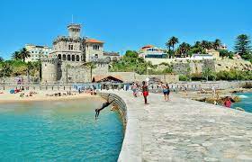 The estoril coast is a half hour's drive from lisboa and during the monarchy this area was the summer residence for the royals who spent their vacation in palaces built in neighbouring sintra. Zoek Hier Uw Ideale Vakantie Uit Luvotra Spain And Portugal Spain Travel Portugal Travel