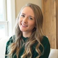 Hannah Helm's Instagram, Twitter & Facebook