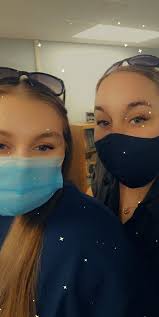 Nina Weaver (@Neene62781)