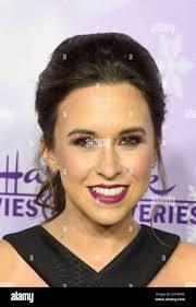 Lacey Sutton's Instagram, Twitter & Facebook