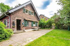 haus im dornroschenschlaf zum grundstuckspreis auch neubebauung moglich immobilien style at home alte scheune