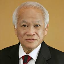 Noteworthy Canadians of Asian origin — Asian Heritage Month