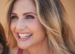 Far l'amor con te di gianni nazzaro cover di igna fri. Figli Lorella Cuccarini Hanno Seguito Le Orme Della Madre