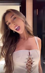 Brianna “Chickenfry” LaPaglia Debuts New Hair After Zach Bryan Breakup