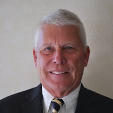 Dr. Esteban Linares, MD