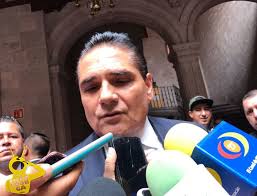 Silvano aureoles está detrás de latinus, el medio donde loret golpea a la 4t. Que Me Llame Madre Del Joven Encarcelado En China Mi Compromiso Es Apoyarla Silvano Aureoles