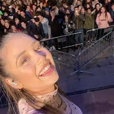 1) enter any name & search 2) see phone number, email, address, & more. Ana Mena Pizzicata Con Un Giocatore Del Real Madrid Ilgiornale It