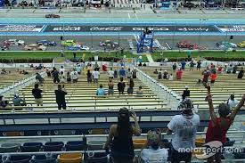 If a driver dies in a nascar race, does the race end, or is it typically they last about 3 hours. Homestead Opens Grandstands To Select Fans For Nascar Cup Race