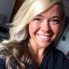 Nancy Hinde's Instagram, Twitter & Facebook