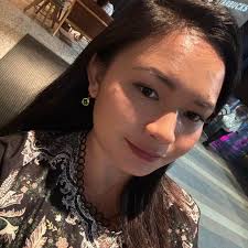 Stephanie Bennett-Henry added a...