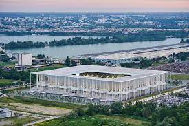 Apart from serving as bordeaux' new the stadium, designed by herzog & de meuron, stands out by its exterior with a series of stairs. Gallery Inside Herzog De Meuron S Bordeaux Stadium During Its Inaugural Match Archdaily
