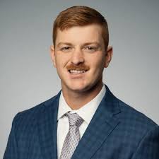 wyatt hull (@wyatthull9)