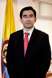 Reuters/luisa gonzalez el gobierno de colombia y en particular las fuerzas del orden de ese país, han estado en el ojo del huracán dee los medios tanto nacionales como internacionales. Diego Molano Vega Wikipedia La Enciclopedia Libre