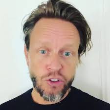 Hi all, I've made a couple of how to videos with @ogxbeautyuk recently to  celebrate their association and there sponsoring of #languageoflove