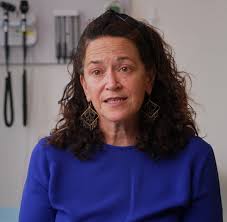 60 Minutes" A Dose of Hope/A Dose of Greed/Tim Green (TV Episode 2018)