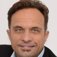 Michael Ringhofer's Instagram, Twitter & Facebook