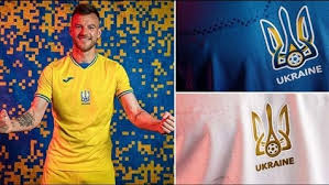 Encontre este pin e muitos outros na pasta national football logo de herry zhang. Presidente Da Ucrania Responde A Russia Camisola Tem Simbolos Importantes Que Unem Os Ucranianos Ucrania Jornal Record