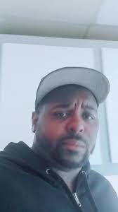 Devon Frierson's Instagram, Twitter & Facebook