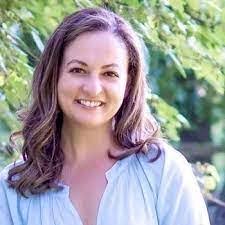 Krista Beyer's Instagram, Twitter & Facebook