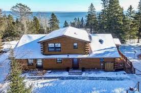 Be our guests at bear creek log cabins and journey back to a slower pace and simpler way of life, stress free and very restful. 50 Cozy Cabins To Rent From Coast To Coast The Travel 100