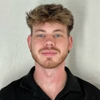 30+ "Chris Selig" profiles