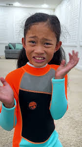 Robin Kovach's Instagram, Twitter & Facebook