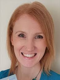 Michele Underwood's Instagram, Twitter & Facebook