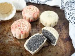 Image result for MoonCake With Fried Pork Lard