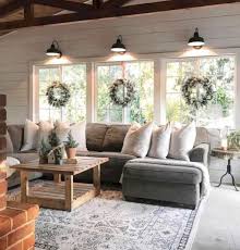 60 Modern Farmhouse Living Room Decor Ideas Homeastern Com Farm House Living Room Rustic Farmhouse Living Room Modern Farmhouse Living Room Decor