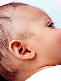 So if your baby is in the 10th percentile or the 90th percentile, she'll be bigger or smaller than the average. How Newborns See Hear Taste Touch And Smell Parents